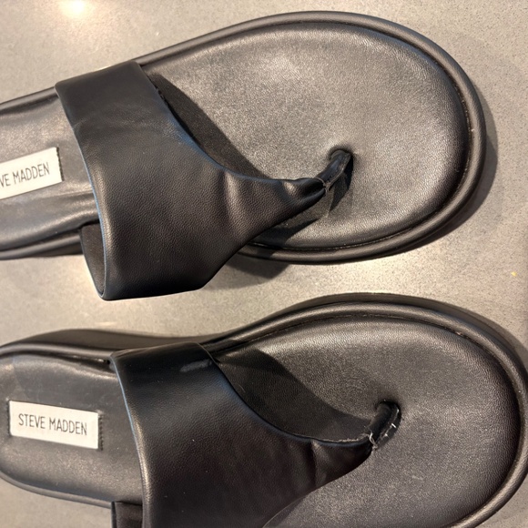 Steve Madden platform sandals - Picture 2 of 3